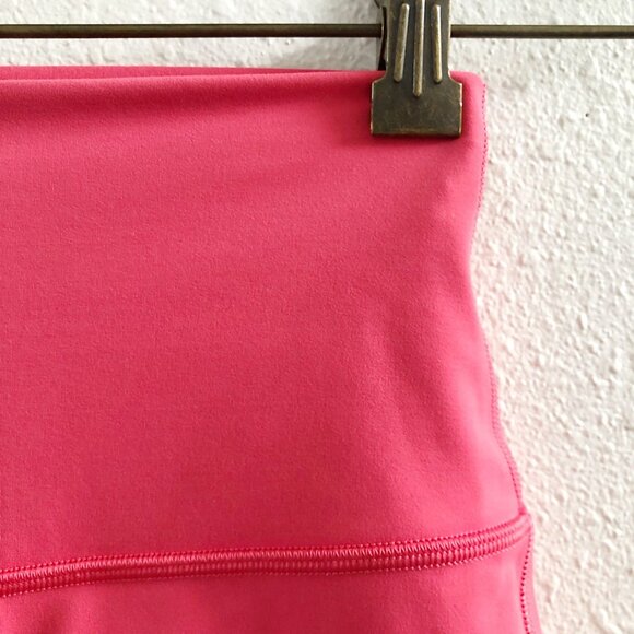 LULULEMON Align High-Rise Short 6" in Pink Dragonfruit Size 2 - Picture 7 of 9